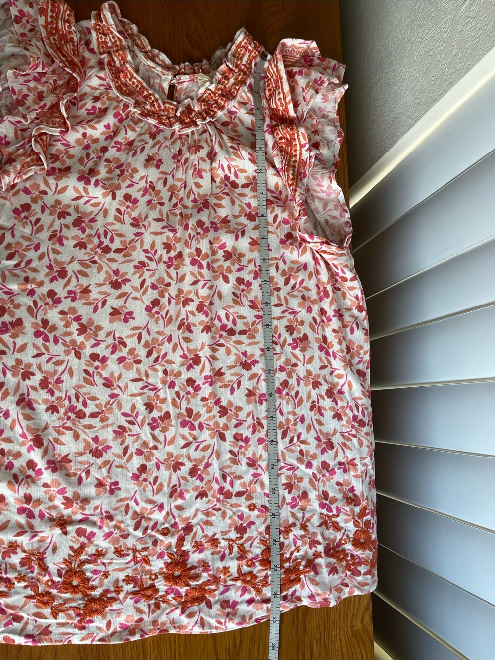 Savanna Jane Floral Ruffle Sleeve Blouse Size Small - Picture 9 of 13